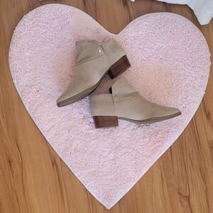 Aerosoles Women's Diane Ankle booties